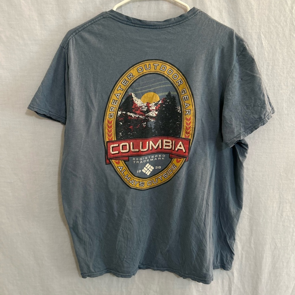 men's columbia t shirt
